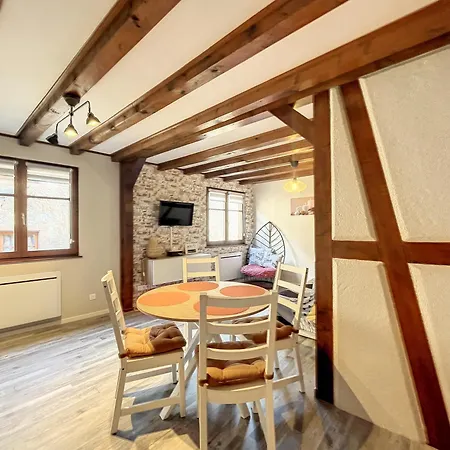 Aux Deux Tours Apartment Riquewihr Exterior photo