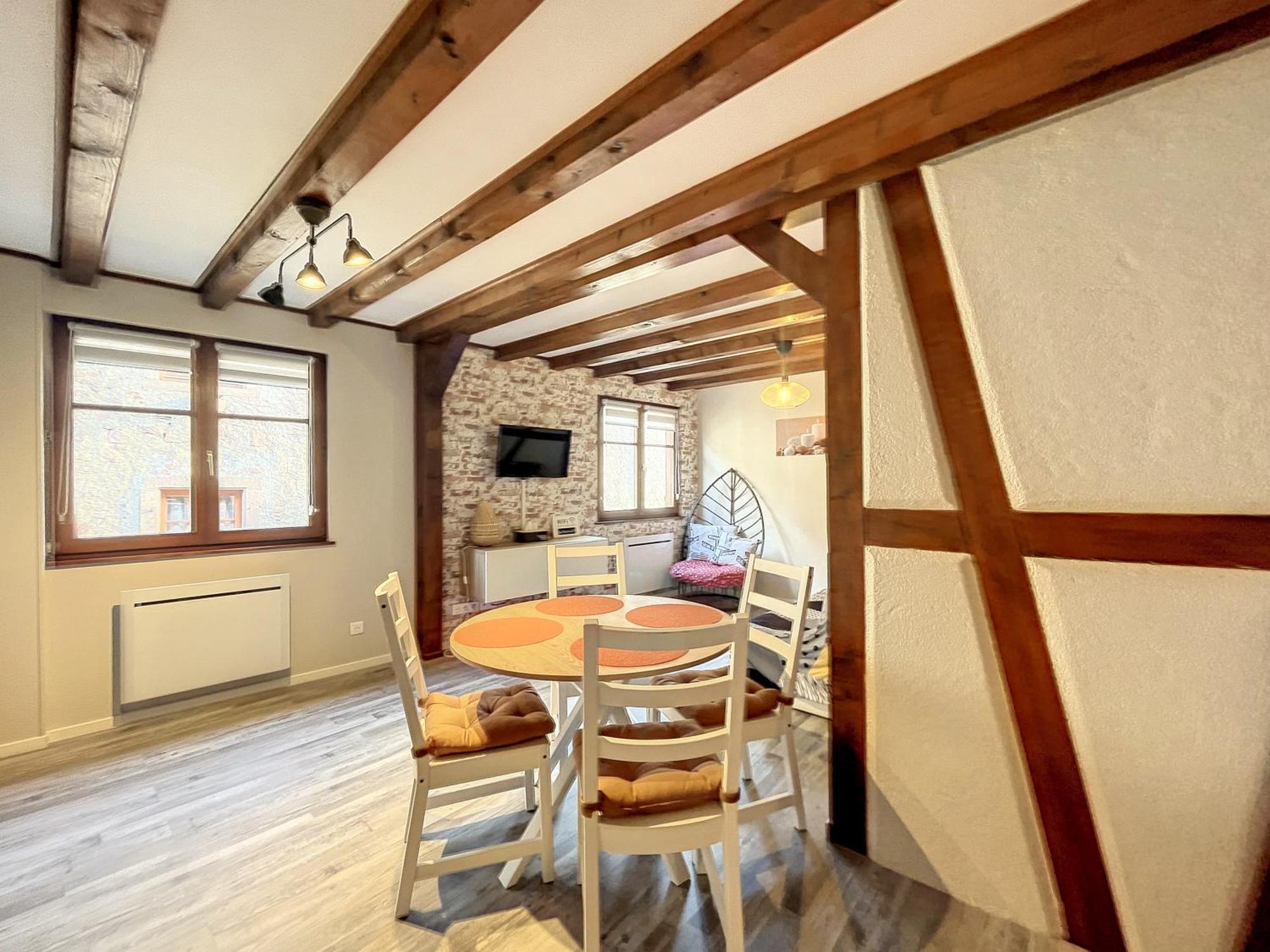 Aux Deux Tours Apartment Riquewihr